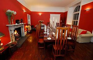 Barnabrow House