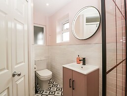 Beau Hideaway