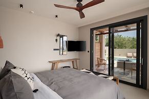 KYMĀNI Boutique Hotel & Suites