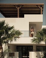 KYMĀNI Boutique Hotel & Suites