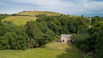Mill House - self catering sleeps 10
