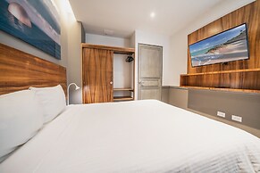 Condo Jade - Singular Joy Residences
