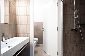 Alkamuri Posh Hotel Spa - 102 Suite Deluxe