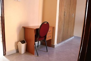 Kampala - Apartment - Sleeps 4 - Parking