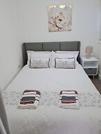 Penlea 1-bed Flat With Harbour View in Tarbert