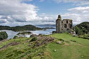 Penlea 1-bed Flat With Harbour View in Tarbert