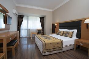 Perre La Mer Hotel Resort & Spa