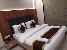 The Panash Hotel & Banquets
