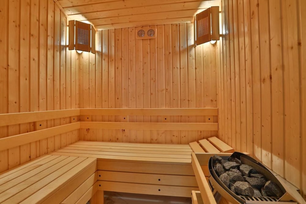 Luxurious Chalet near Pirin Golf Resort