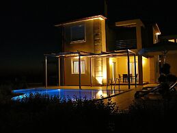 Antonios Village