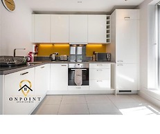 Impeccable 2-bed Apartment in Reading