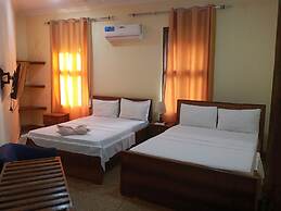 Plumeria Hotel