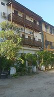 Plumeria Hotel