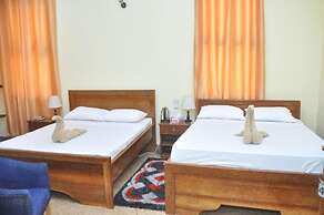 Plumeria Hotel