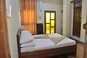 Plumeria Hotel
