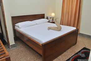 Plumeria Hotel