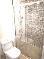 Private Couple Room On Caparica Poshtel