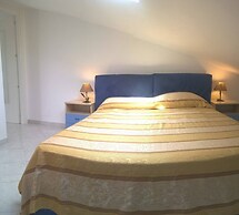 Champagne Apatment With Sea View
