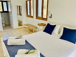 Spacious Luxury Private Sea View Villa