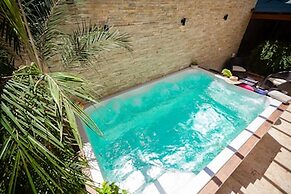 Room in Guest Room - Nice 1br-1bt With Common Picuzzi