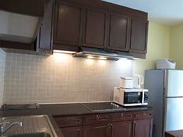 6-35 - 3 Bdr Condo With Balcony and Shared Pool