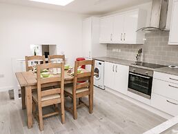 Clydfan Cottage