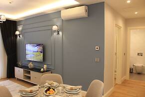 GARLON RESIDENCE