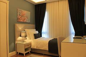 GARLON RESIDENCE