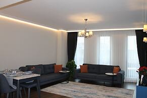 GARLON RESIDENCE