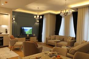 GARLON RESIDENCE
