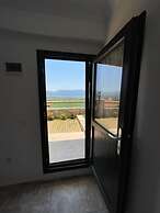 Beacon Hill Suites