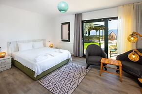 Beacon Hill Suites