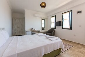 Beacon Hill Suites
