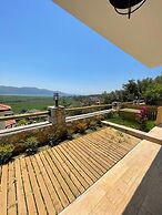 Beacon Hill Suites