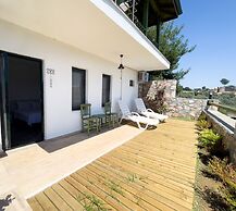 Beacon Hill Suites