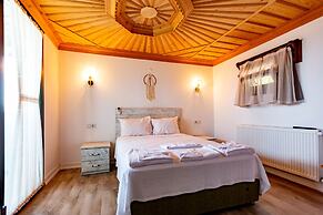 Beacon Hill Suites