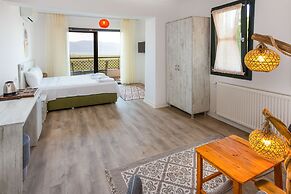 Beacon Hill Suites