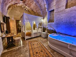 Lavinia Cappadocia