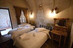 Lavinia Cappadocia