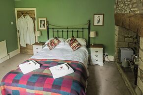Lower House B&B