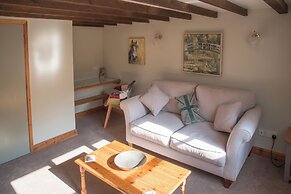 Lower House B&B
