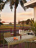 The Isla & Casita Motel