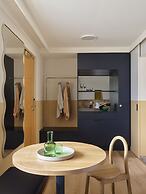 The Isla & Casita Motel