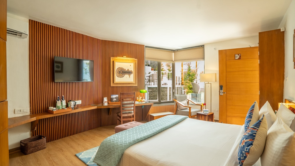Tree of Life Eila Art Hotel