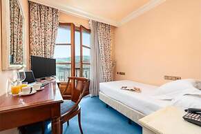 Hospedium Hotel Sky Blu Sondika