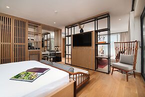 Genesis Hotel