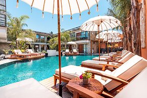 Genesis Hotel