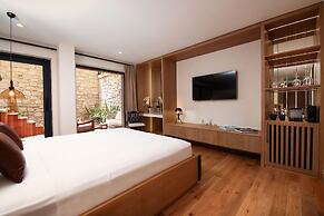 Genesis Hotel