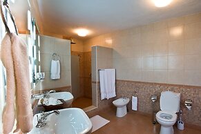Amboseli Sopa Lodge