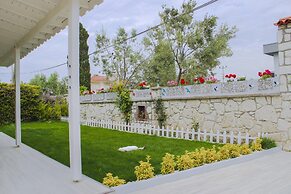 Odabasi Su Alacati